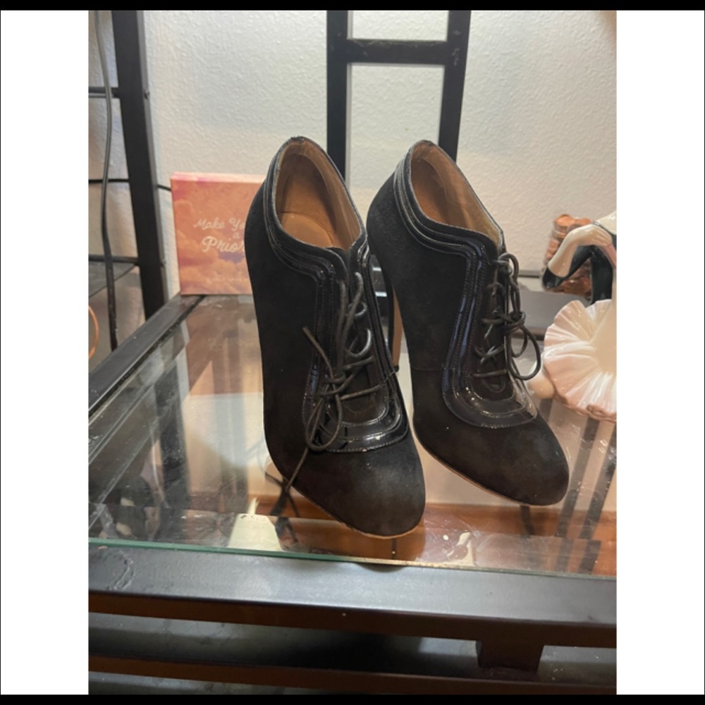 Valentino Garavani Laceup Booties